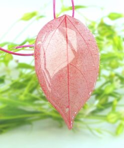 Collar Hoja Laurel Fucsia