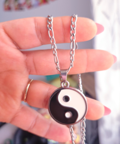 Collar Yinyang Esmaltado