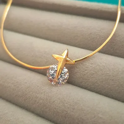 C137 Collar Bella.webp