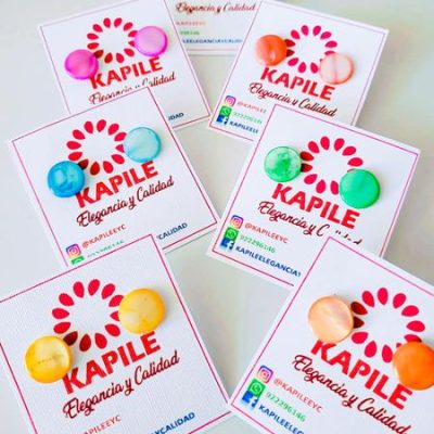 ARETES BOTÓN NACARADOS