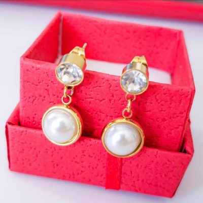 ARETES MEDIA PERLA COLGANTE