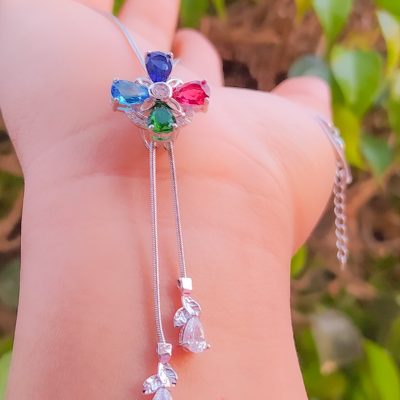 C82 COLLAR LAYLA -11