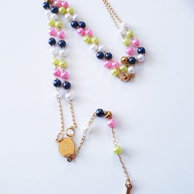 ROSARIO PERLAS DE COLORES 3